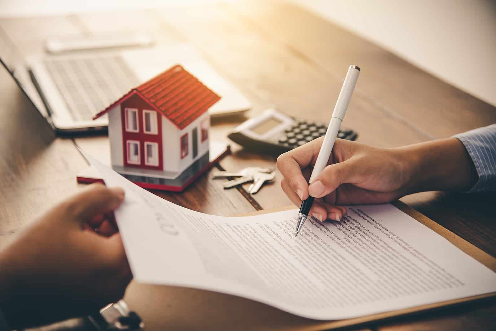 What Happens to a Mortgage Loan When You Sell?